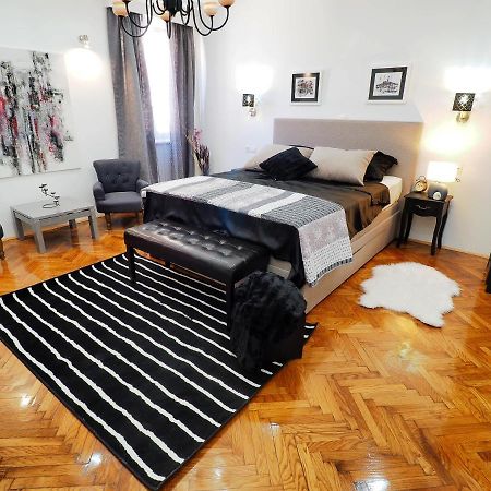 Deluxe Zoya Centar Apartment Pula Phòng bức ảnh
