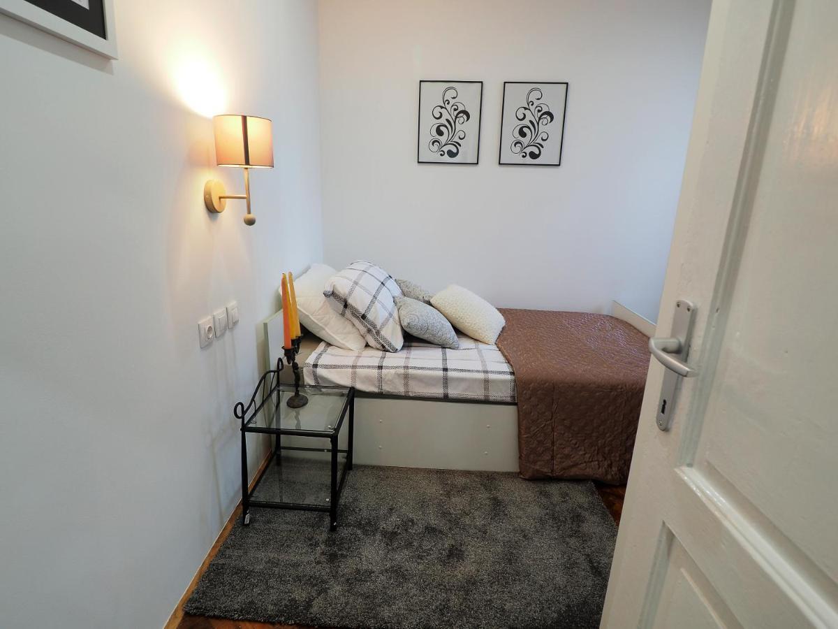 Deluxe Zoya Centar Apartment Pula Phòng bức ảnh
